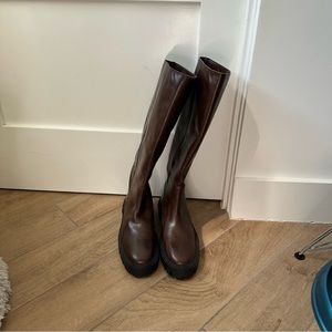 SOLD elsewhere. New without tags never worn Zara brown leather boots